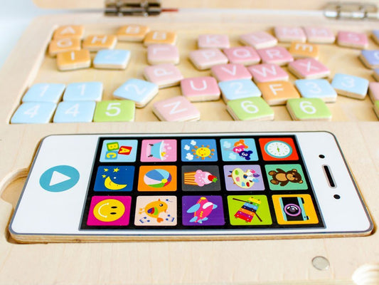 Houten Laptop Tablet Telefoon Set Educatief Speelgoed by ECOTOYS