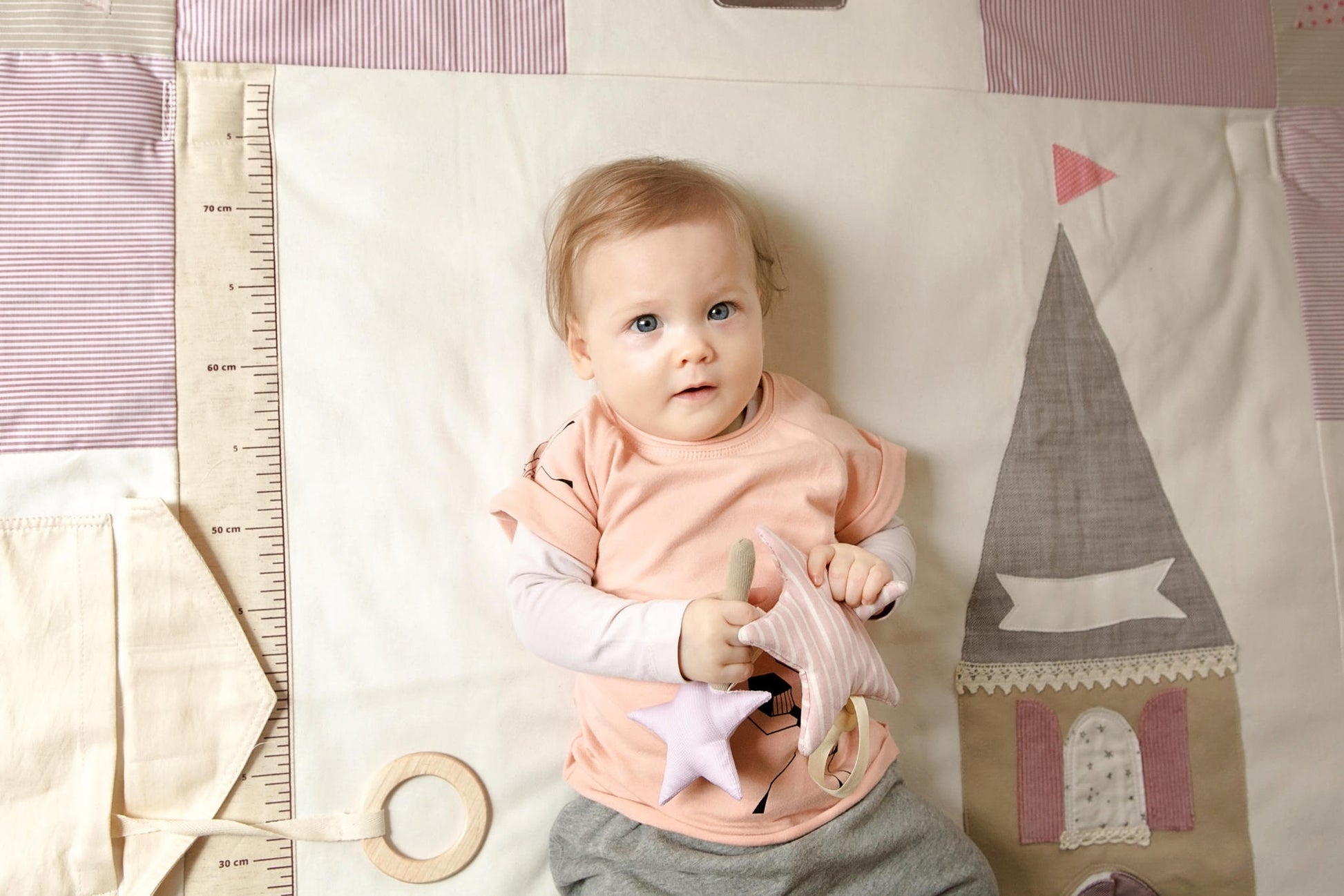 Sterretjes Speelset Handgemaakt Met Linten Bevestigbaar by Karloova