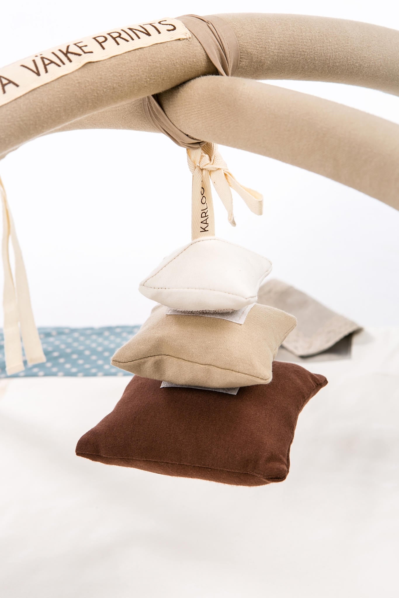 Textiel Babyspeelgoed Kussenstapel Spiegel Geluiden by Karloova