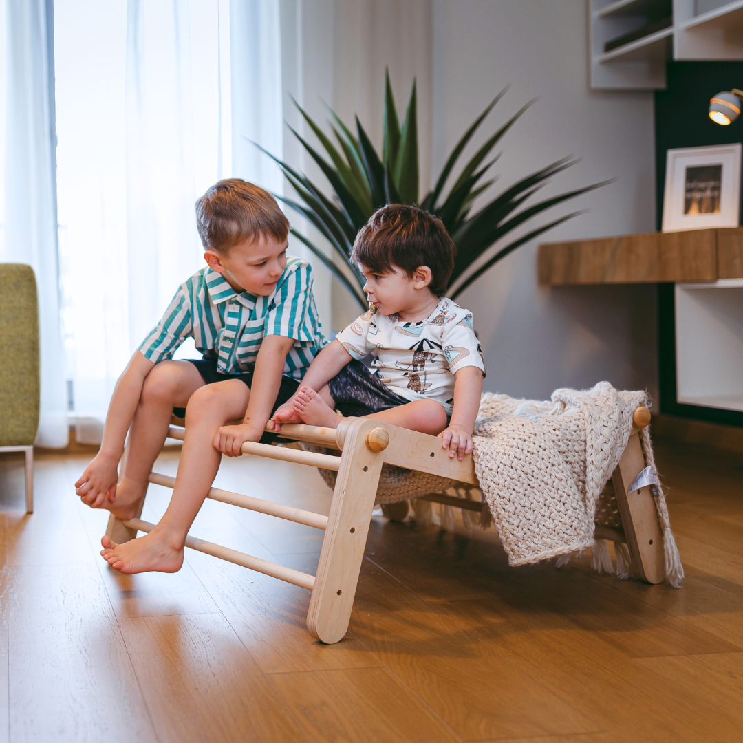 Modulair Klimdriehoek Met Vierdelig Schuifhelling Compacte by Ette Tete