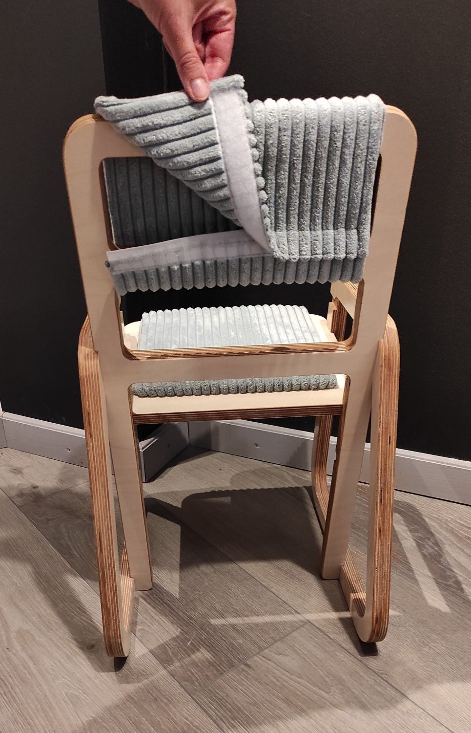 Montessori Tafel En Stoelenset Verstelbaar Mintgroene by Luula