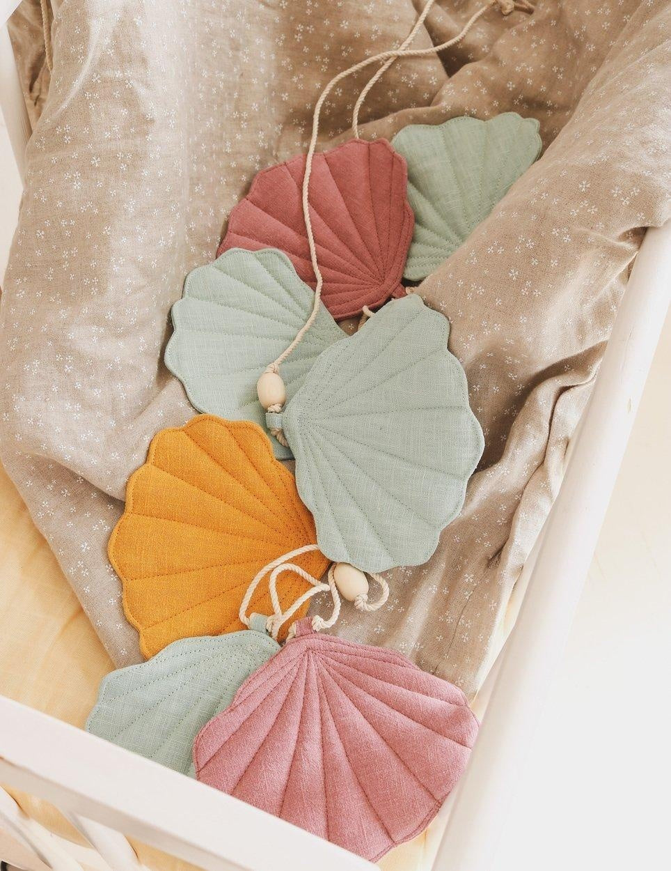 Slinger Met Schelpendecoratie Voor Interieurstijl Exclusief by moi mili