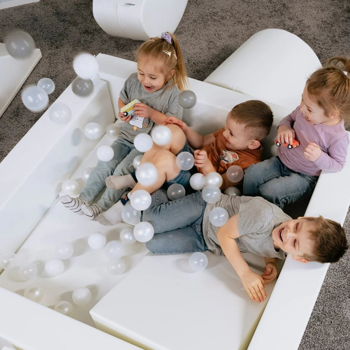 Ballenspeelbak Zachte Veilig Wit Kindvriendelijk Compact by IGLU