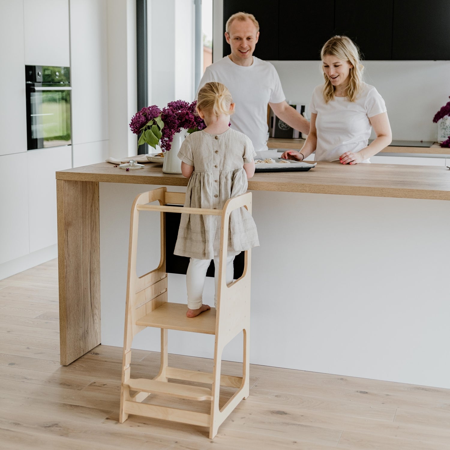 Montessori Houten Keukentoren Met Krijtbord Kinderen by Montessori House Bed