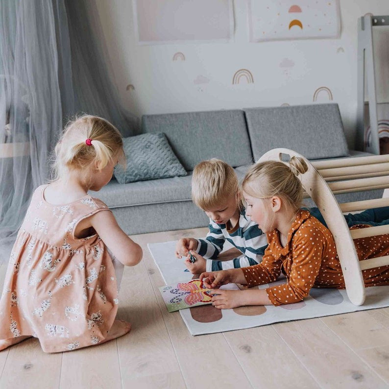 Montessori Klimboog Met Oprijbrug Houten Speeltoestel by Montessori House Bed