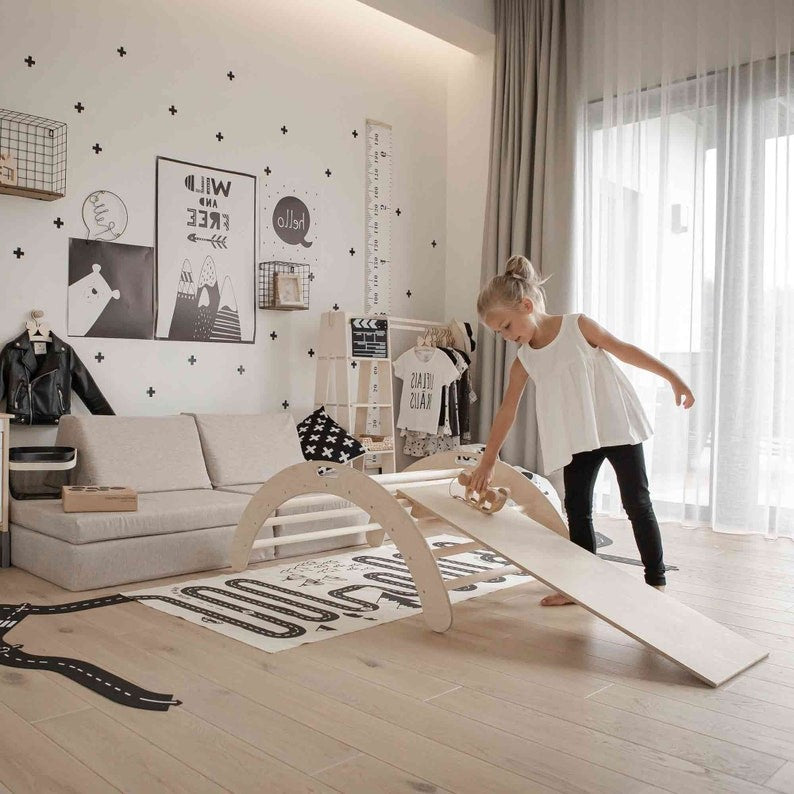 Montessori Klimboog Met Oprijbrug Houten Speeltoestel by Montessori House Bed