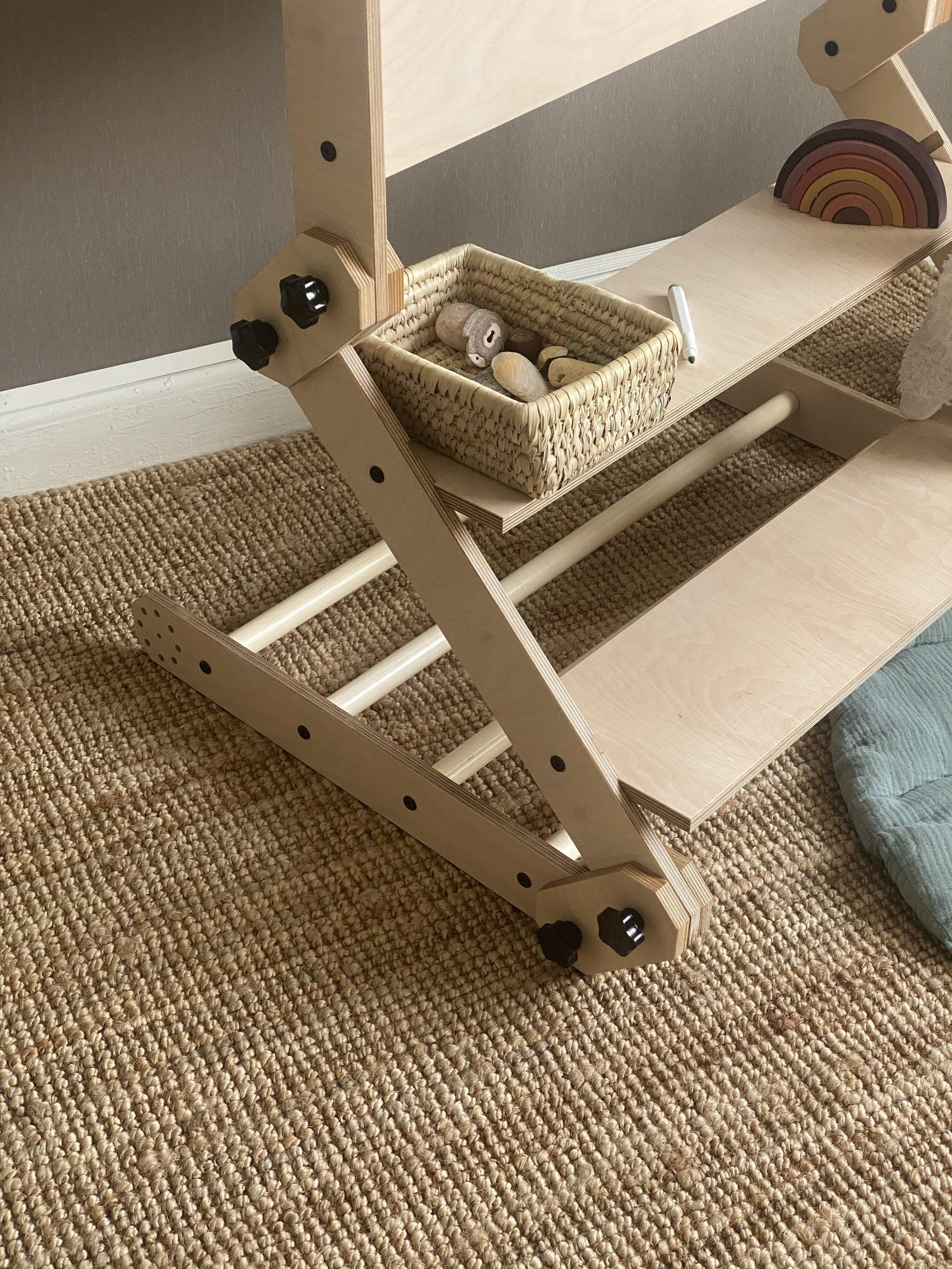 Montessori Klimset Tafelsysteem Tekentafel NABU Binnenspelen by Luula