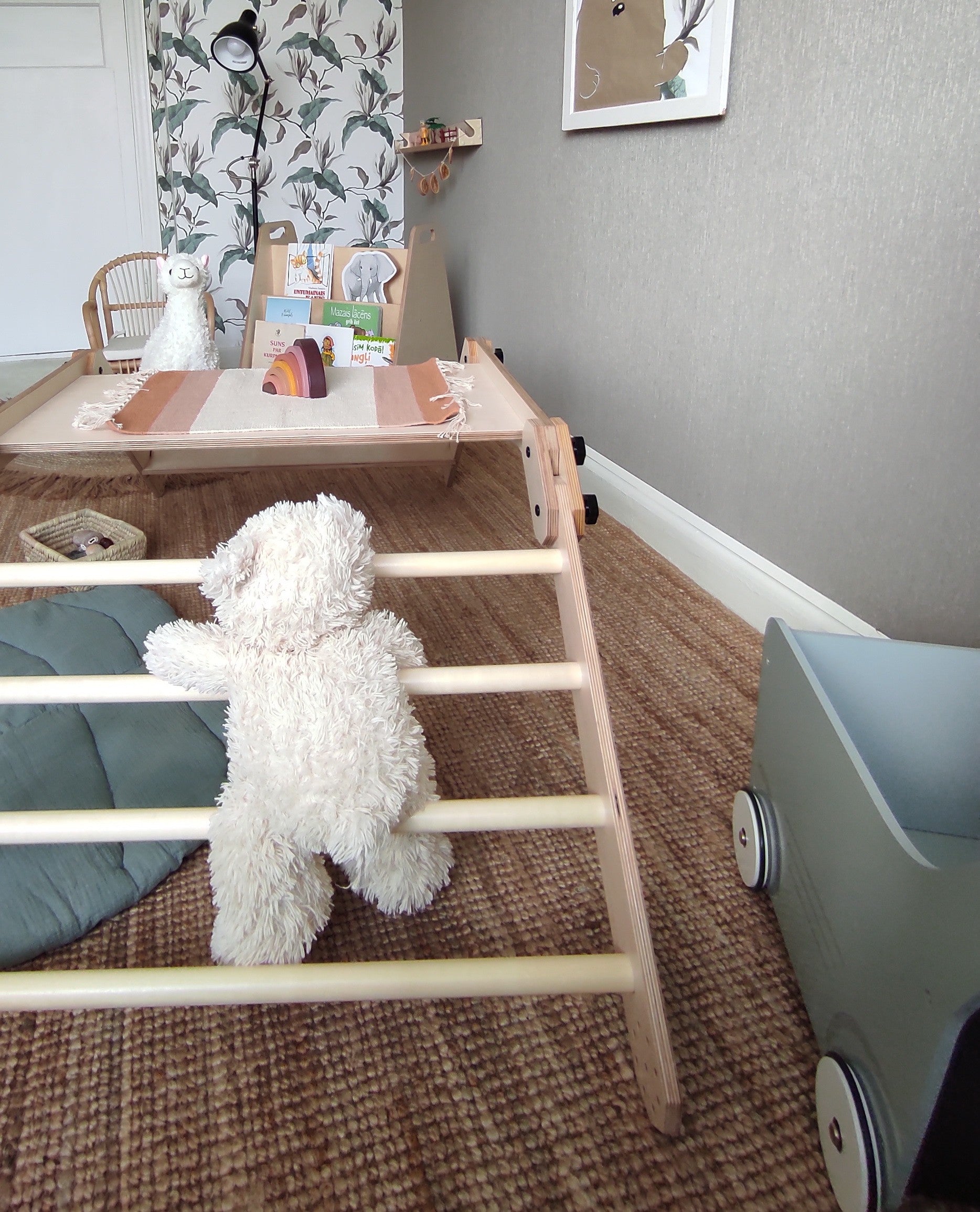 Montessori Klimset Tafelsysteem Tekentafel NABU Binnenspelen by Luula