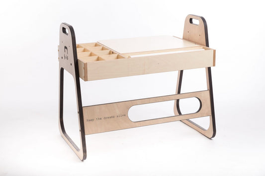 Multisensorische Kunsttafel Praktisch Groeiend Kind Bureau by Luula