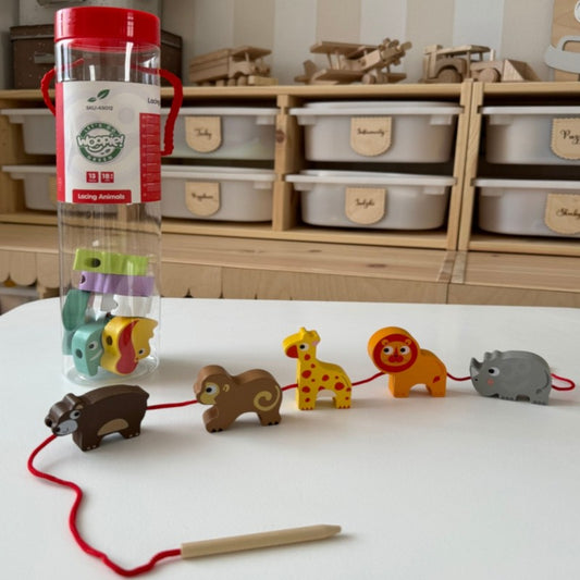 Houten Rijgblokken Safari Diervormige Metkoord Extra by Woopie Let's Go Green