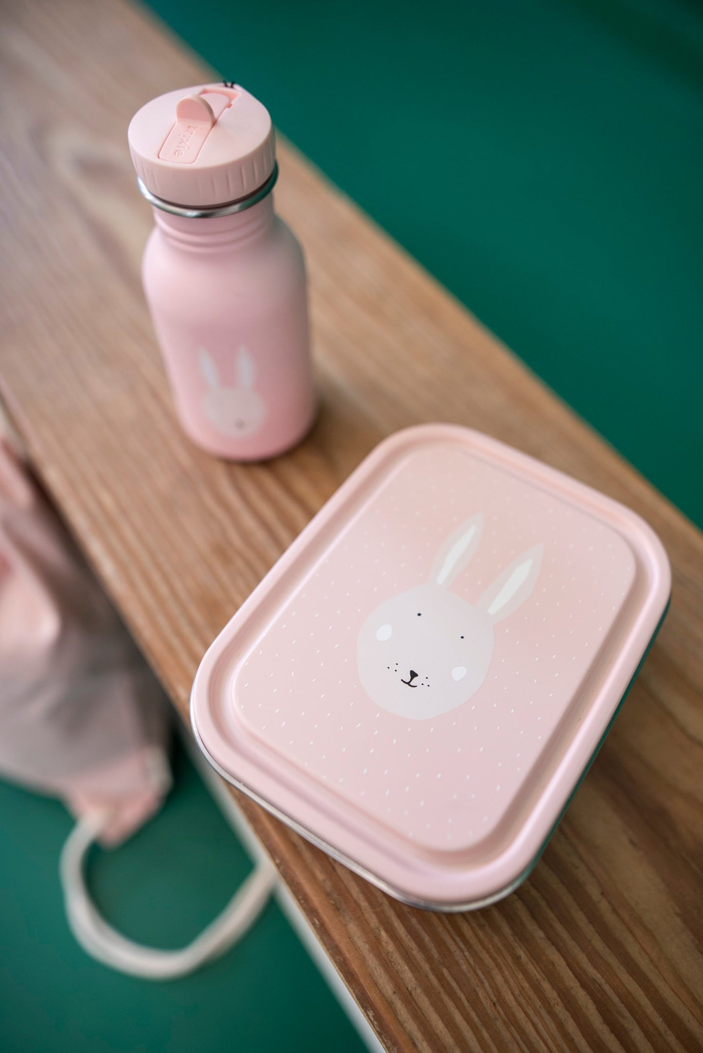 Broodtrommel Dierenvriendjes Deksel Konijn Kleuren by Trixie Baby