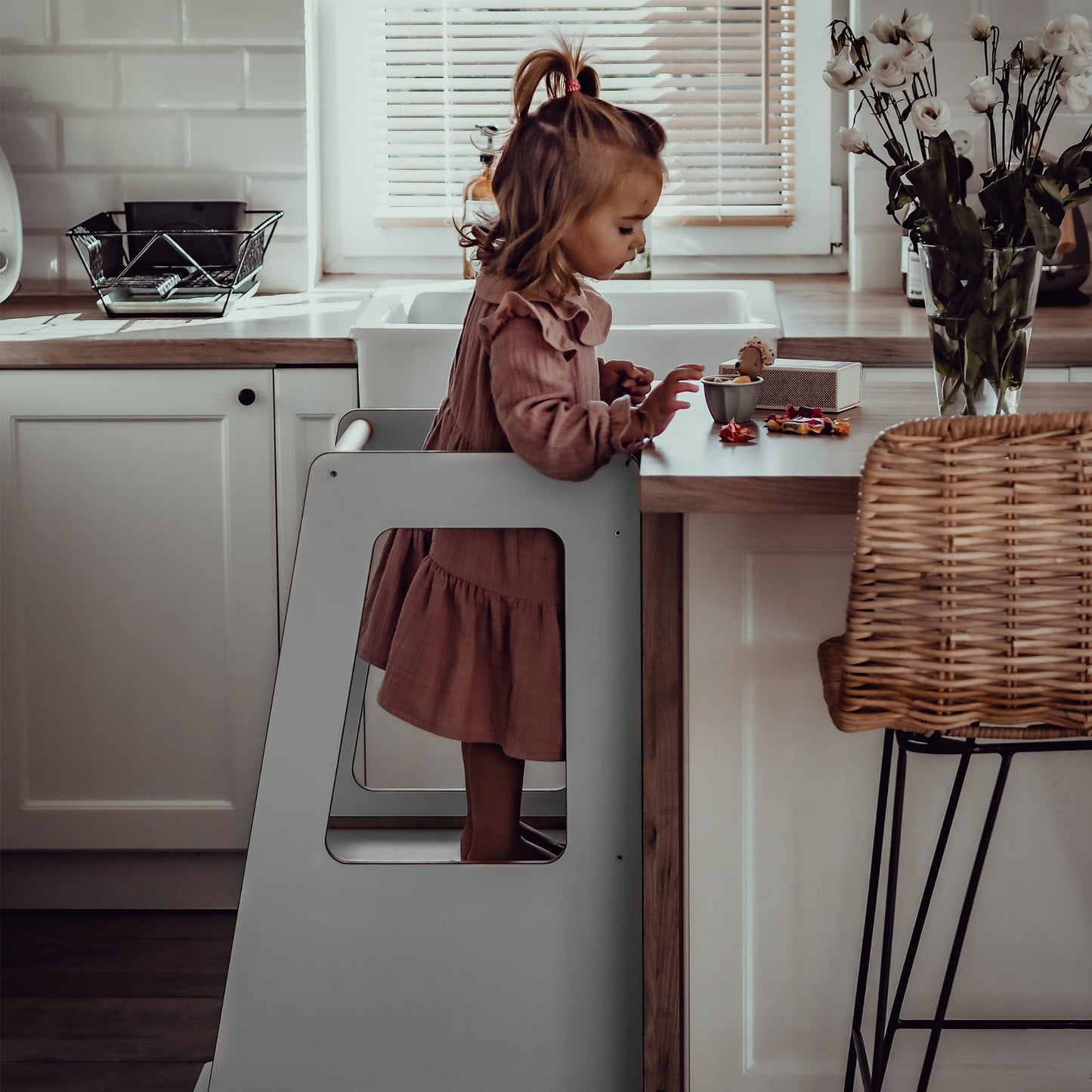 Multiplex Keukenhulp Scandinavisch Grijs DrietrapsVerstelling by MeowBaby