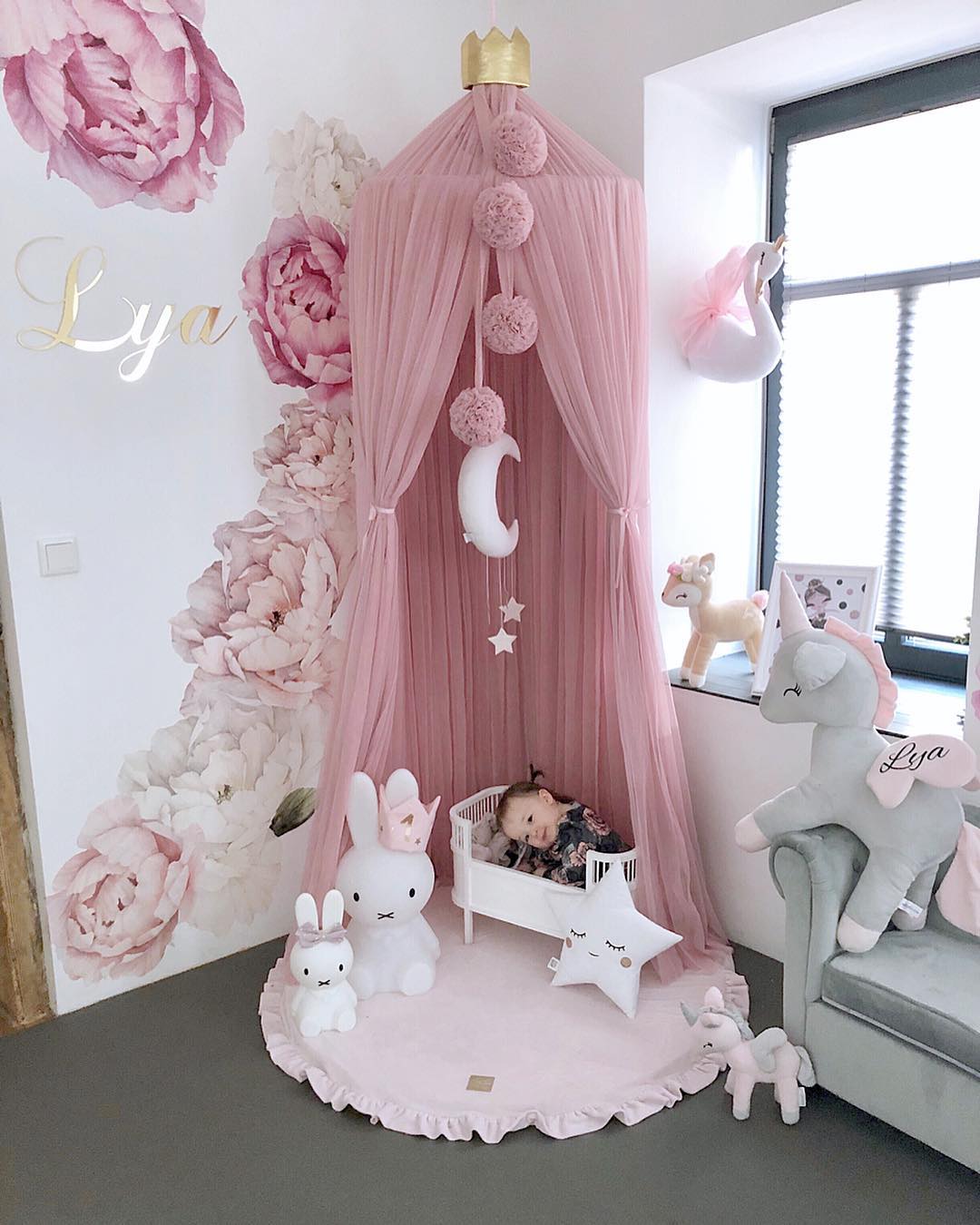 RondeSpeelmat MetRucheFluweel RozeFluweel BabyVriendelijk by MeowBaby