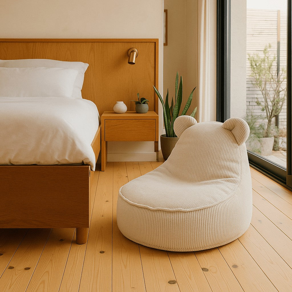 Slimcord Fluweelzacht Poef Sako Beige Kinderruimtekwaliteit by MeowBaby