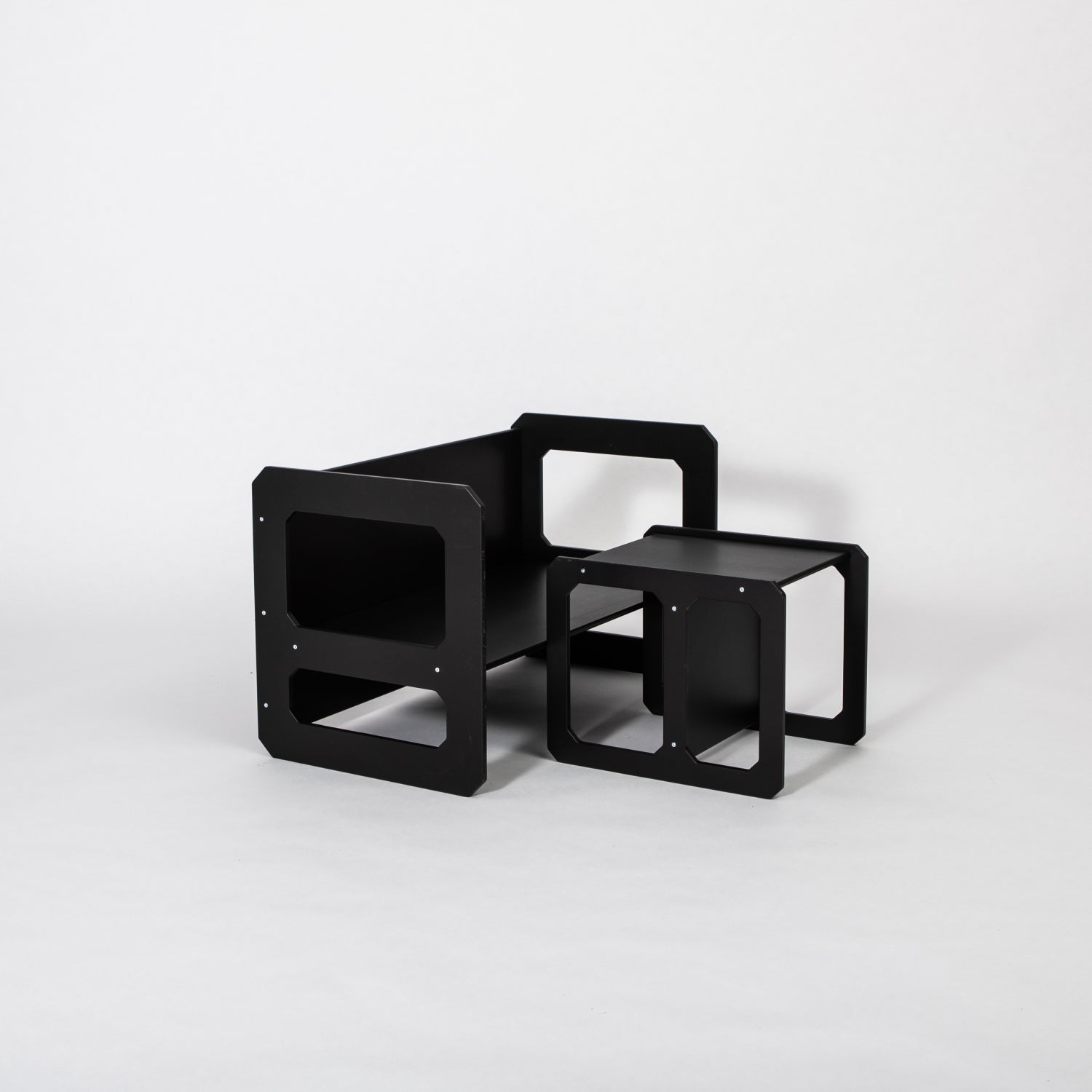 Montessori Afleertafel Stoelset Veilig Minimalistisch by Montessori House Bed
