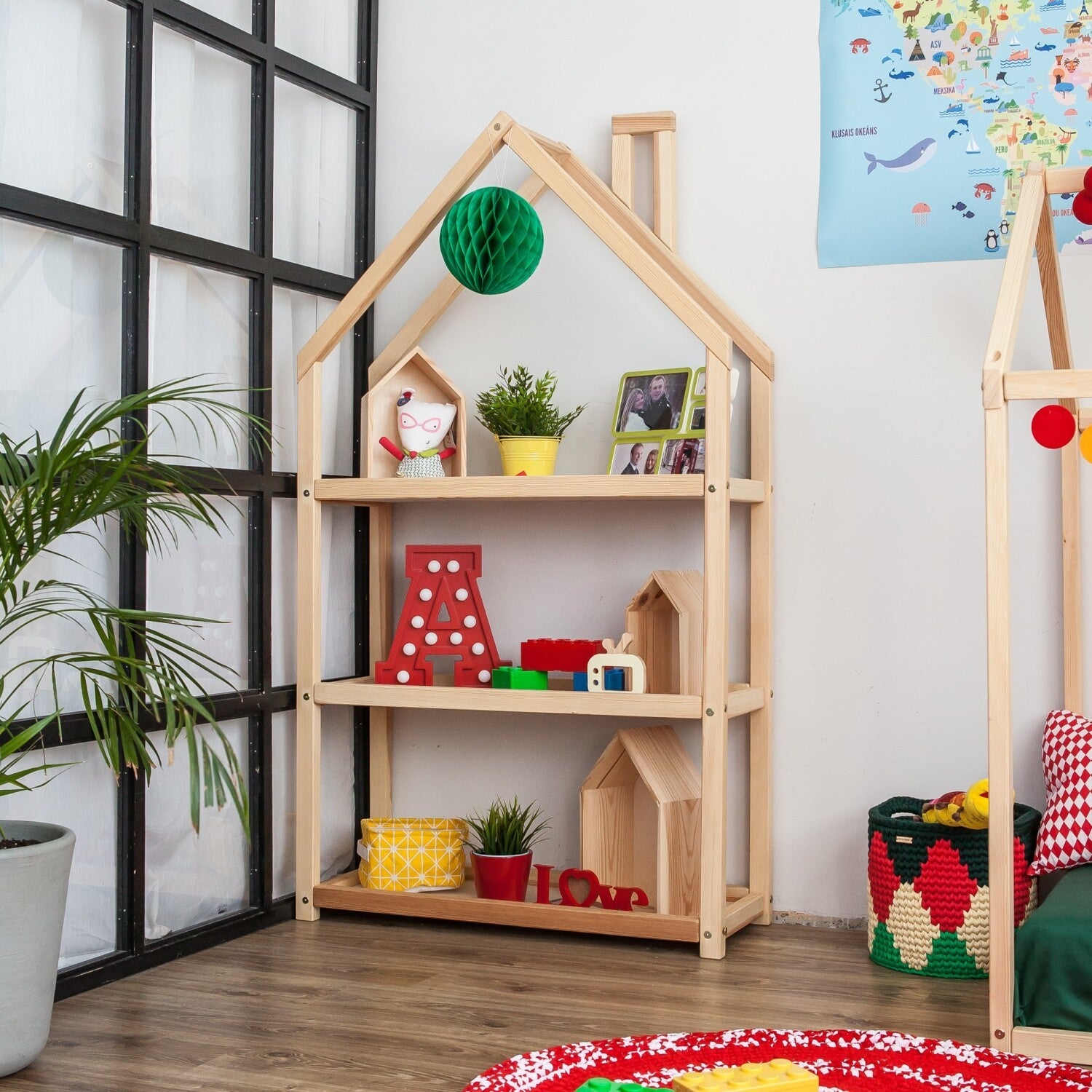 Huisvormige Boekenkast Montessori Kinderkamer Vrijstaand by Montessori House Bed